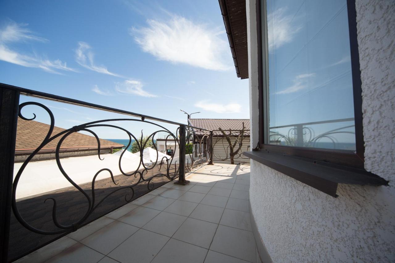 Kolyada Hotel Odessa Extérieur photo
