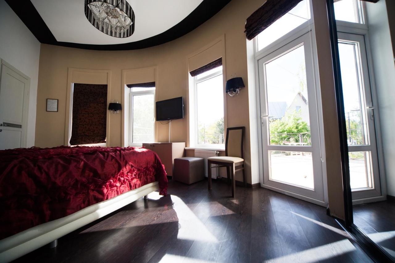 Kolyada Hotel Odessa Extérieur photo
