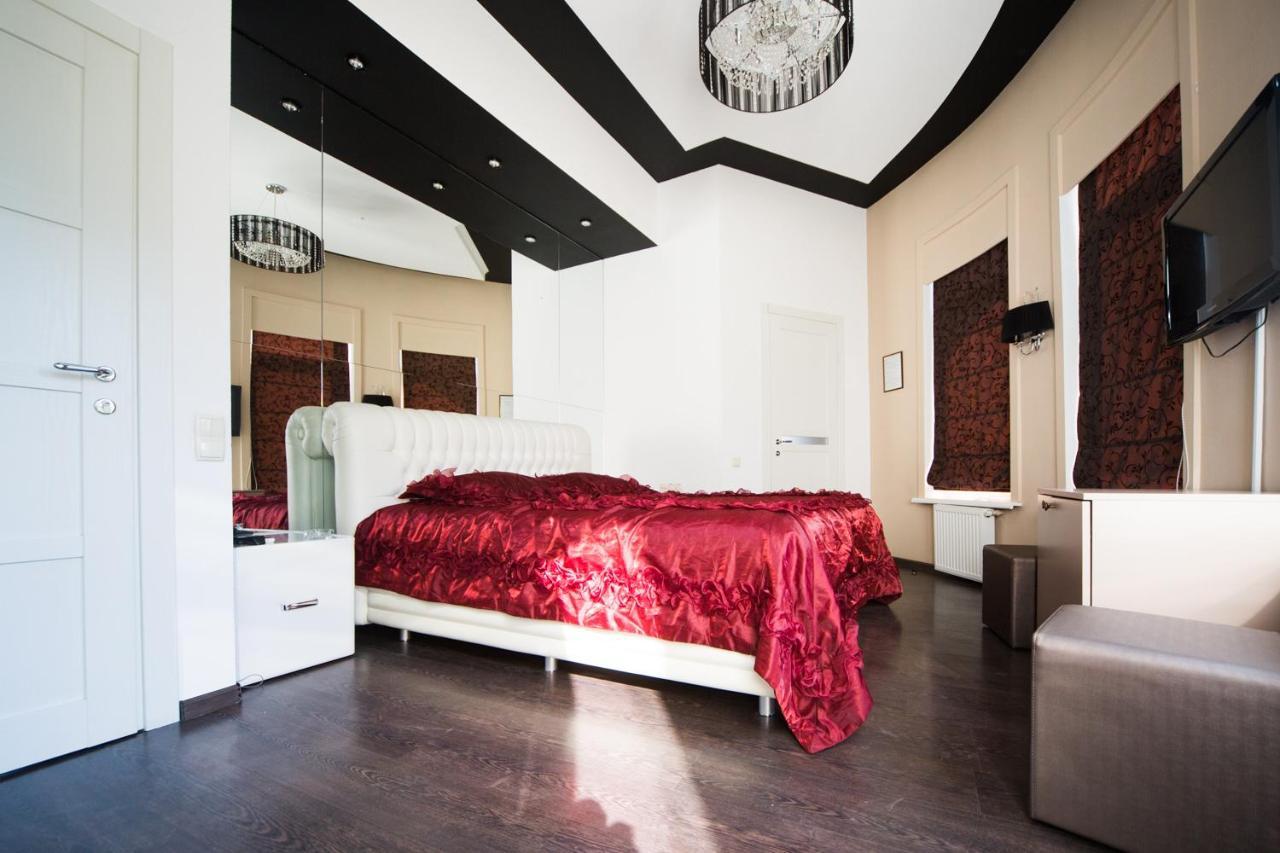 Kolyada Hotel Odessa Extérieur photo