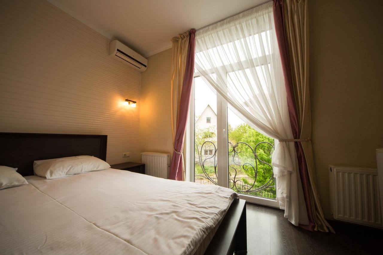 Kolyada Hotel Odessa Extérieur photo